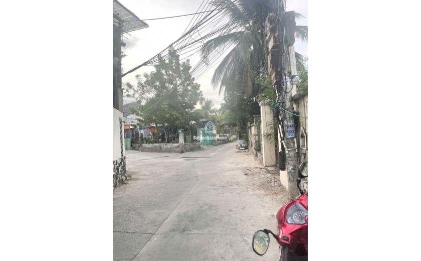 Bán lô đất 2 mặt tiền đường Hoà Trung – Bắc Nha Trang, cách biển chỉ 1km, giá chỉ 2.8 tỷ